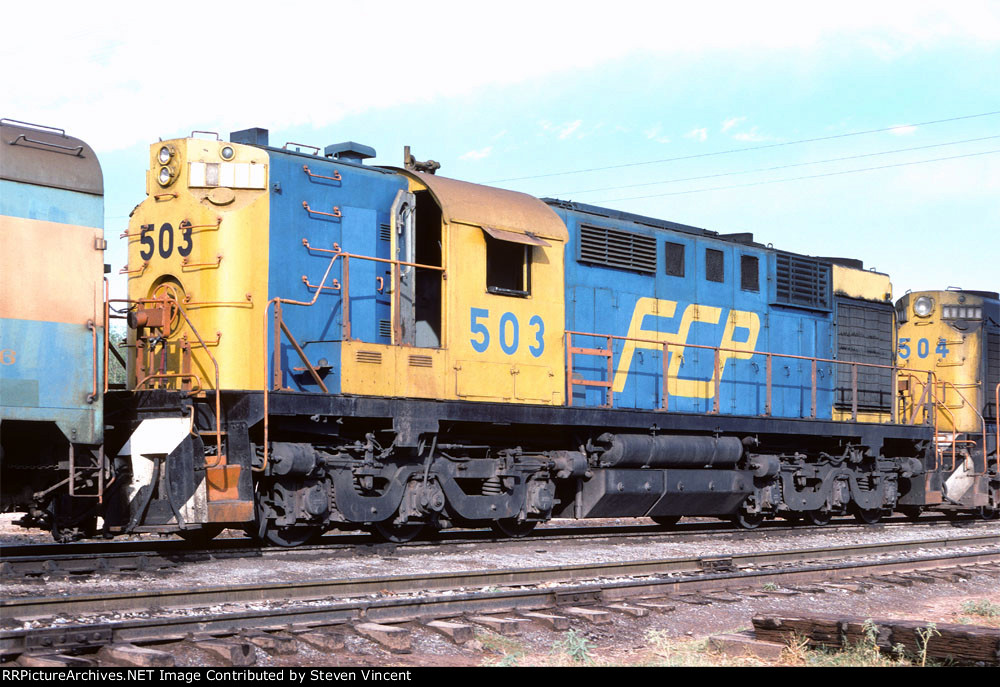 Ferrocarril del Pacifico hi nose RSD12 #503 on a northbound passenger train.